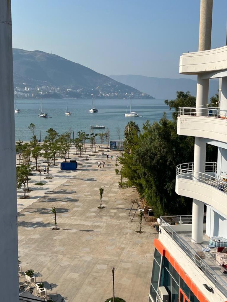 Sea View Apartment In Vlore Ngoại thất bức ảnh